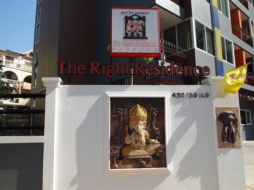 The Right Resort Pattaya Eksteriør bilde