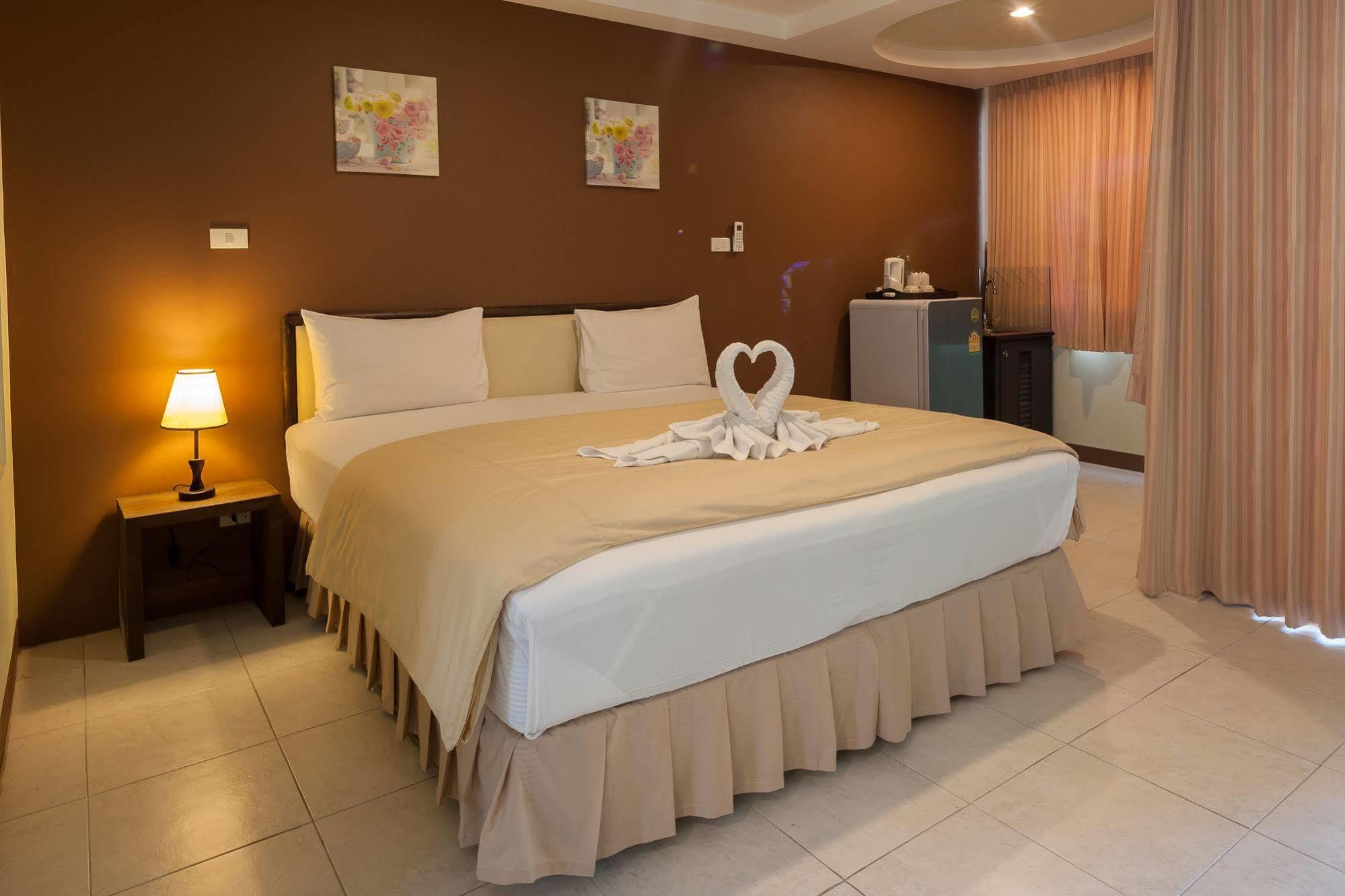 The Right Resort Pattaya Eksteriør bilde