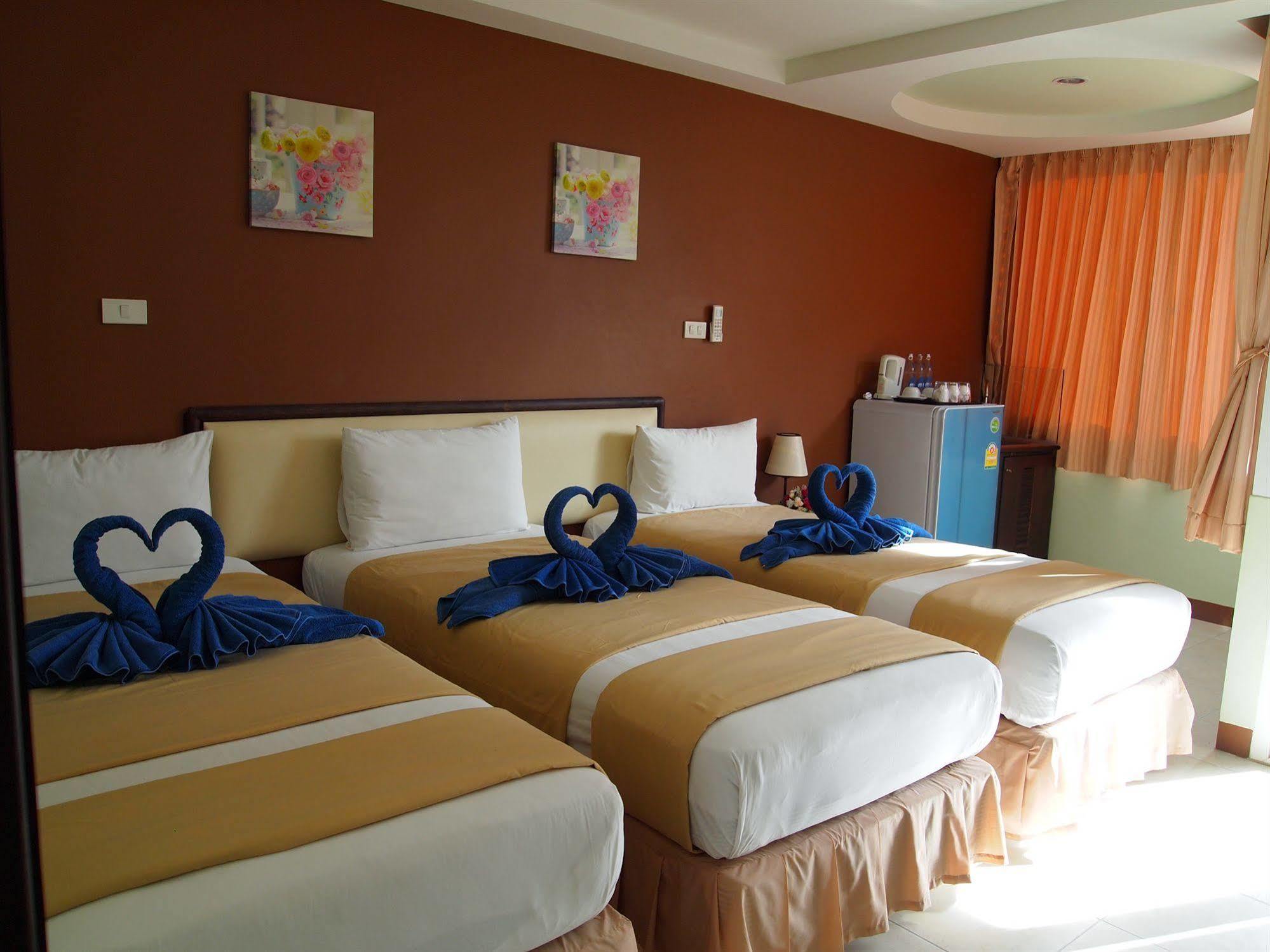 The Right Resort Pattaya Eksteriør bilde