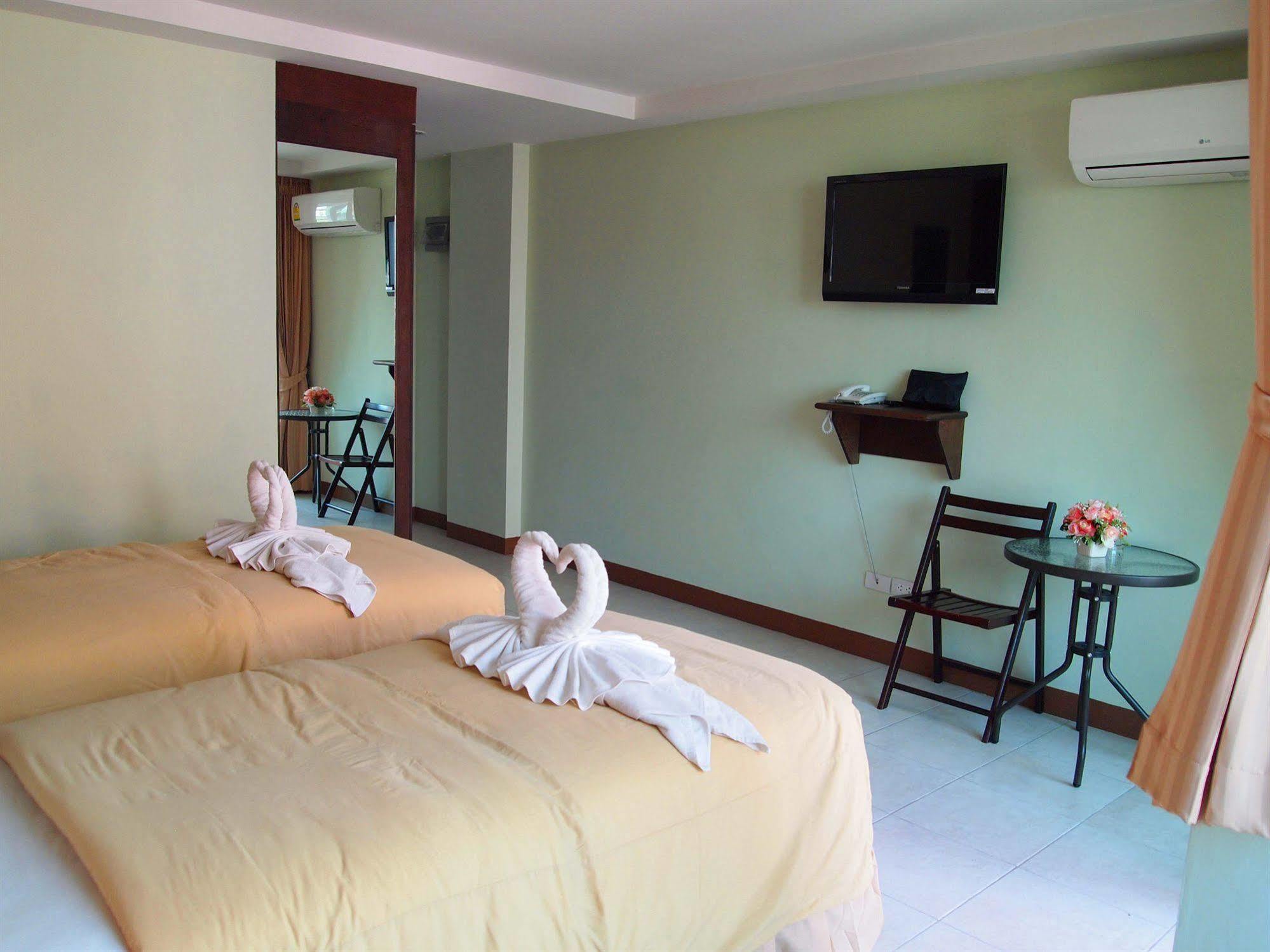 The Right Resort Pattaya Eksteriør bilde